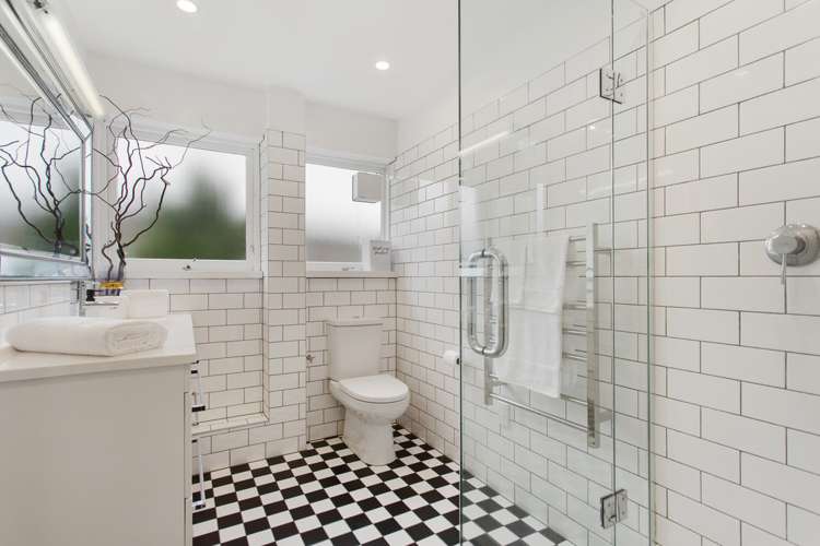 2/169 Jervois Road Herne Bay_7