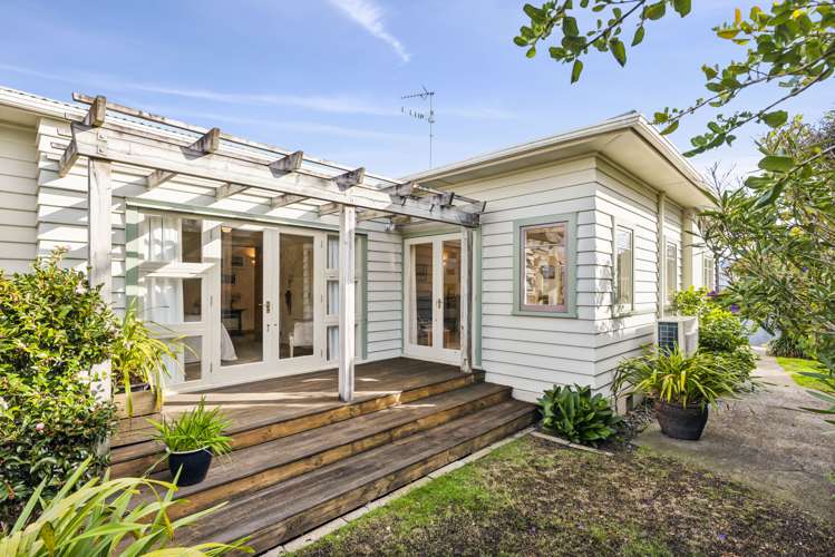 43 Golf Road Paraparaumu Beach_2