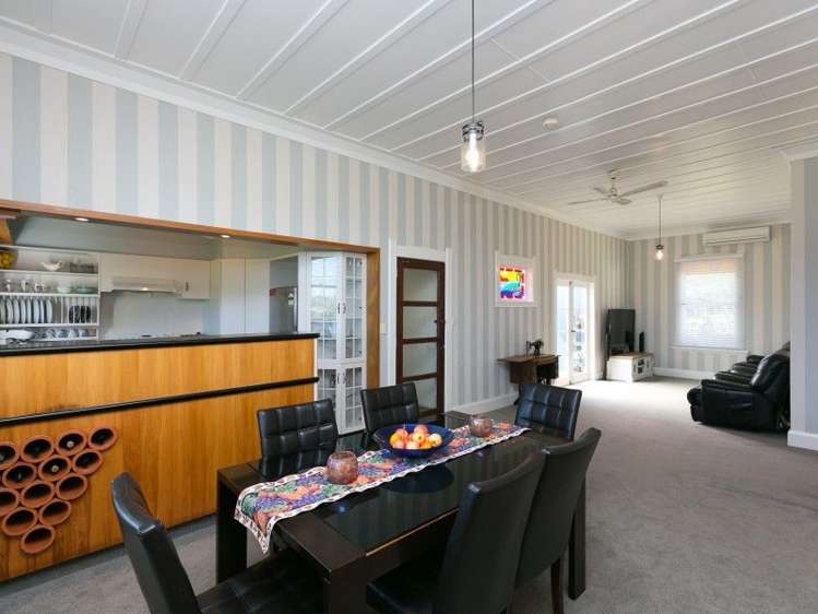 1245 Upland Road Egmont Village_34