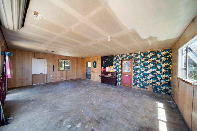 72 Archboyd Avenue Mangere East_16