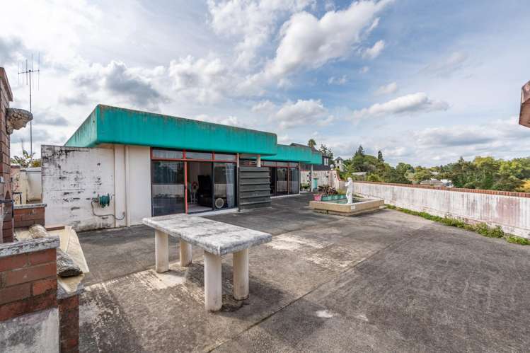 169 River Road Hamilton East_20