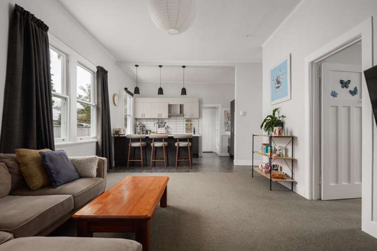 122 Crawford Road Kaiti_1