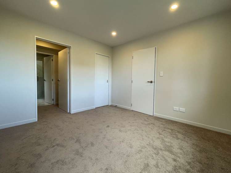 2/11 Morton Avenue Forrest Hill_8