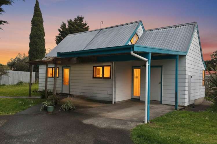 42A & 42B Balmoral Road_0