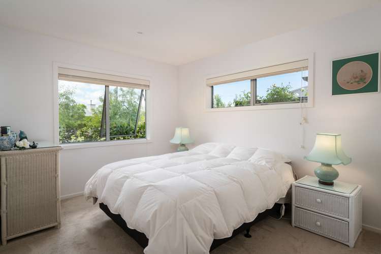 4 Noumea Drive Rangatira Park_15