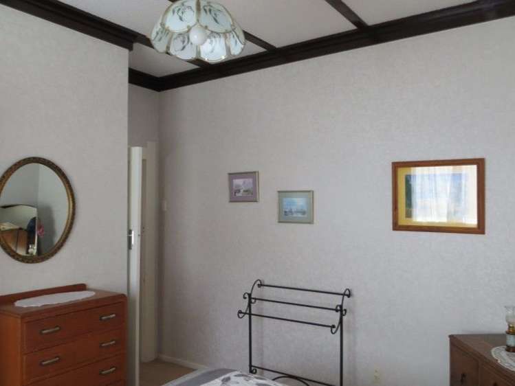 16 Longfellow Street Te Aroha_24