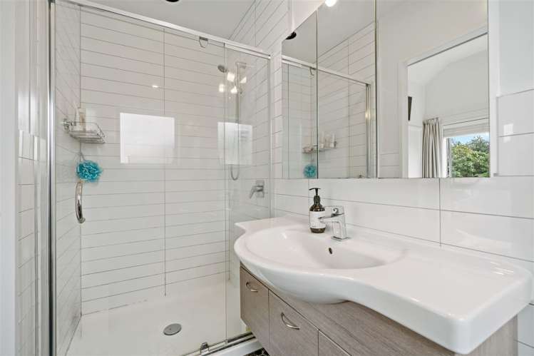 1/27 Powell Street Avondale_16