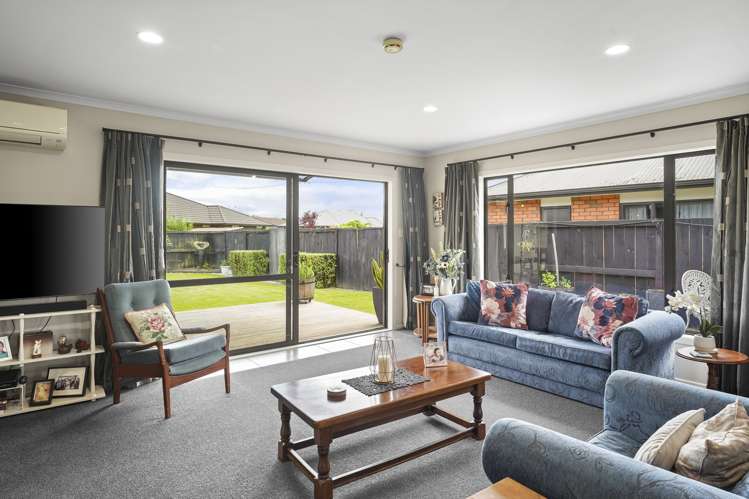 8 Tulip Drive Cambridge_7