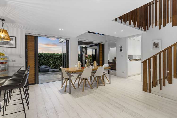 11 Tuatini Place Long Bay_8