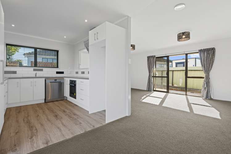 38b Anzac Road Gate Pa_5