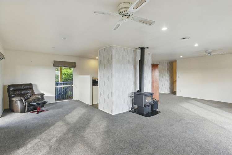 9 Takitimu Street 1234_5