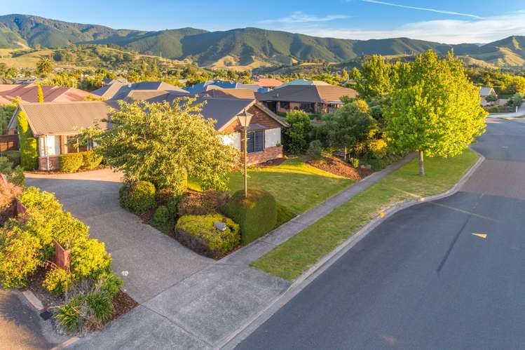 123 Aldinga Avenue Stoke_19