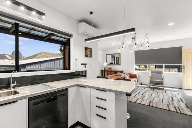 30 Pioneer Road Moturoa_3