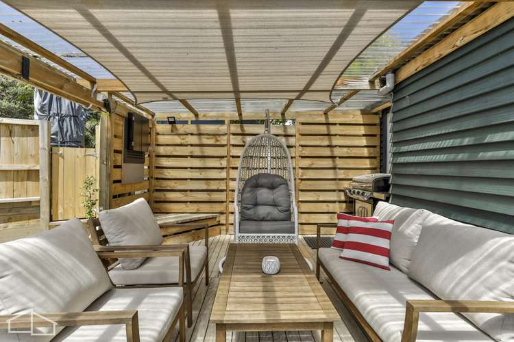 155 Victory Road Laingholm_17