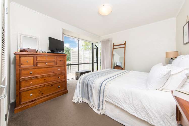 92 Tiroroa Avenue Te Atatu South_12