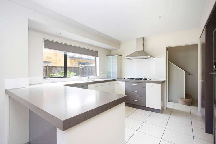 2 Coachman Drive Flat Bush_4