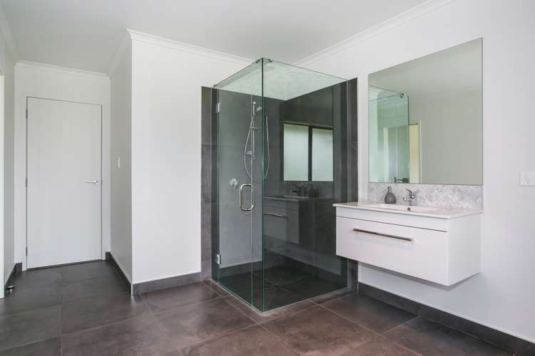 199 Glenbrook Waiuku Road Glenbrook_14