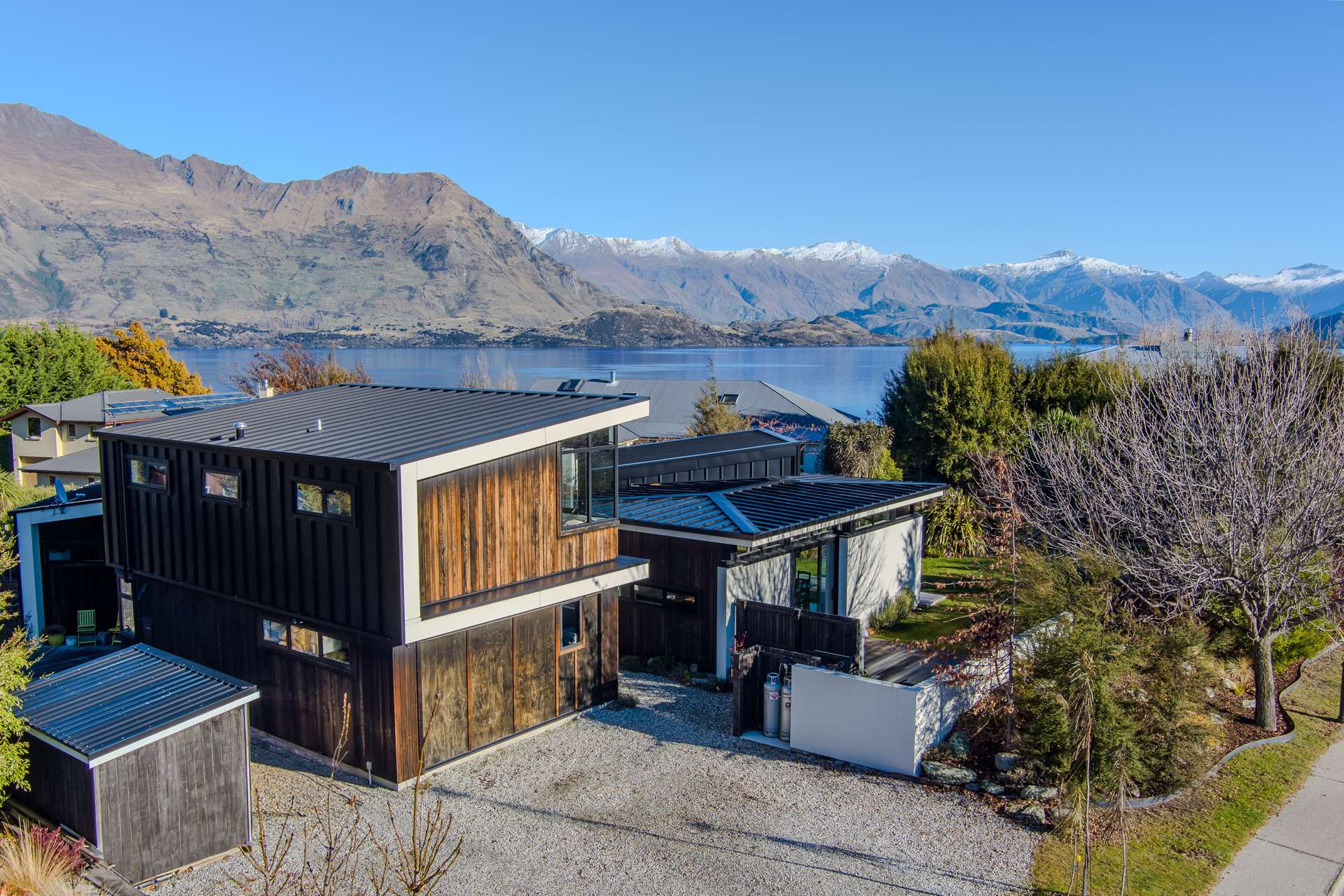 3 Baker Grove Wanaka_0