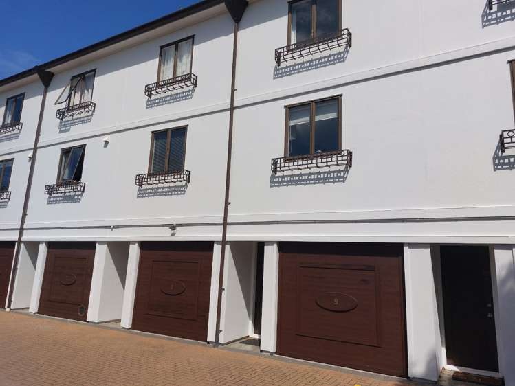 9/27 Rossmay Terrace Mount Eden_2