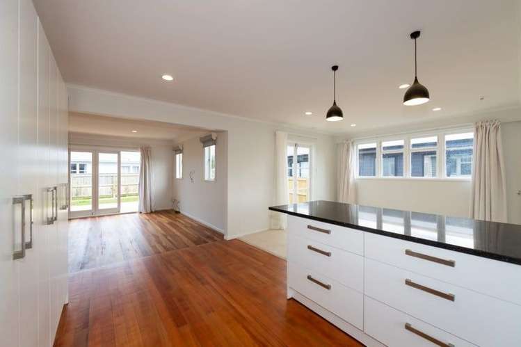 7B Lawrence Street 2709_2