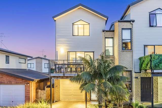VENDOR PURCHASED - Price in $600,000's