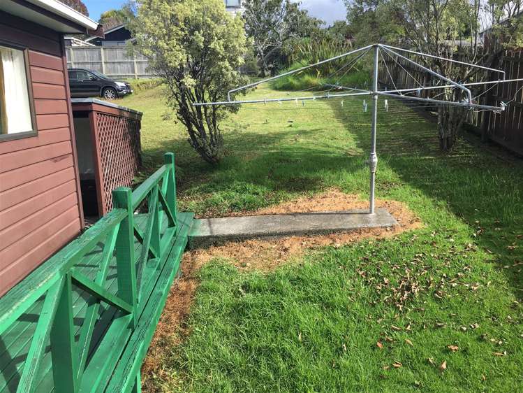 2/64 Mcleod Road Te Atatu South_9