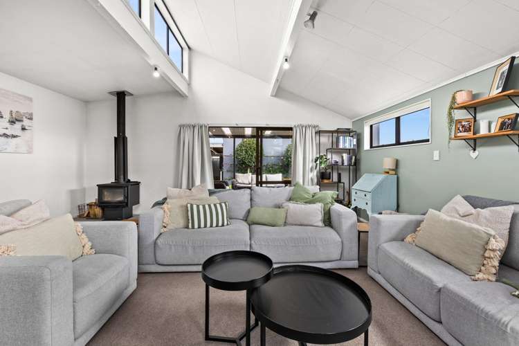 5 Gavin Black Street Meeanee_12