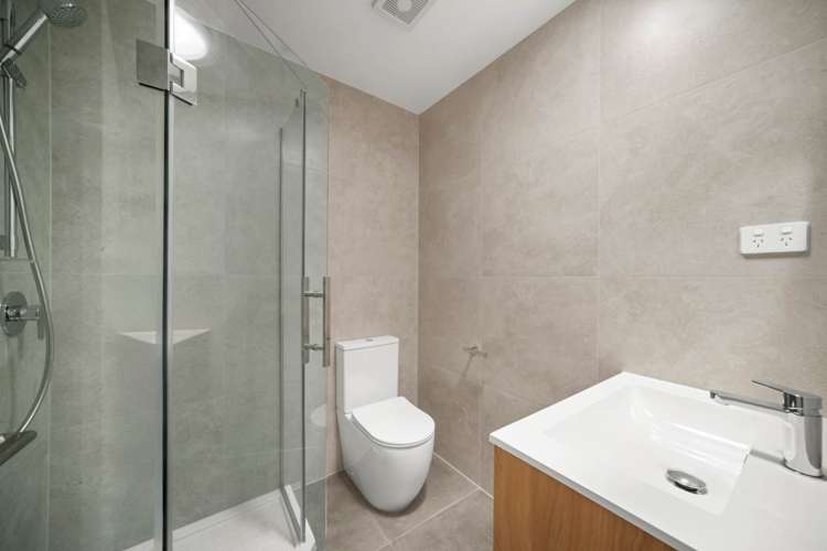 5/11 Seaview Road Glenfield_19