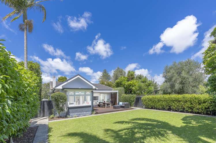 141 Taylors Road Mount Albert_11