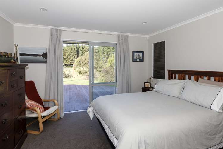 109 Redvale Road Redwood Valley_16