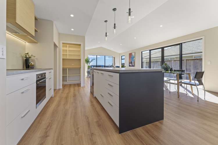 19 Sabine Drive Richmond_7