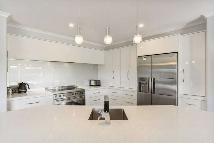 160 Swamp Road_5
