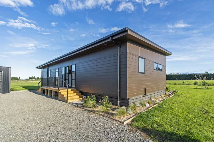 1845 Thongcaster Road Oxford_5