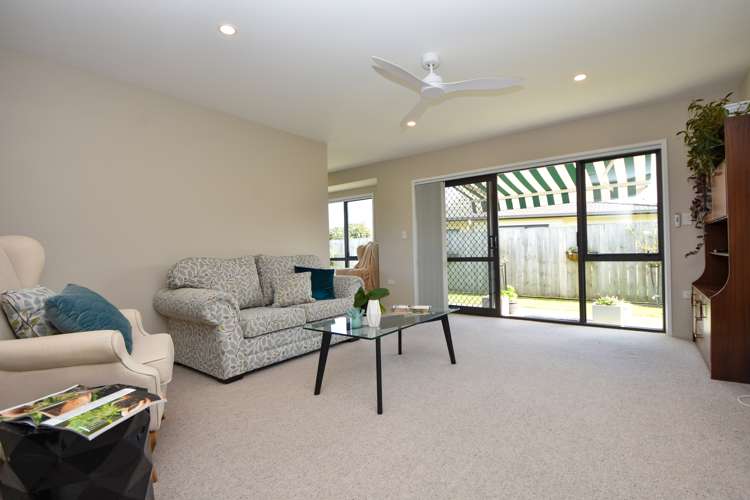 10 Ashmore Park Road Carterton_2