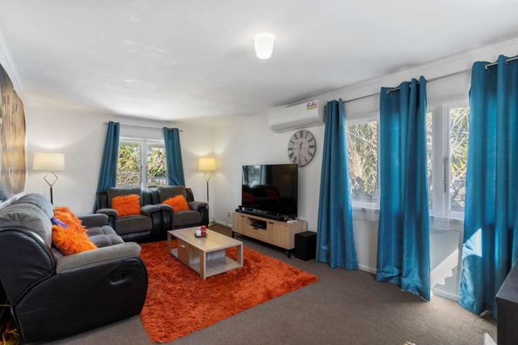 57 Springs Road Parakai_8