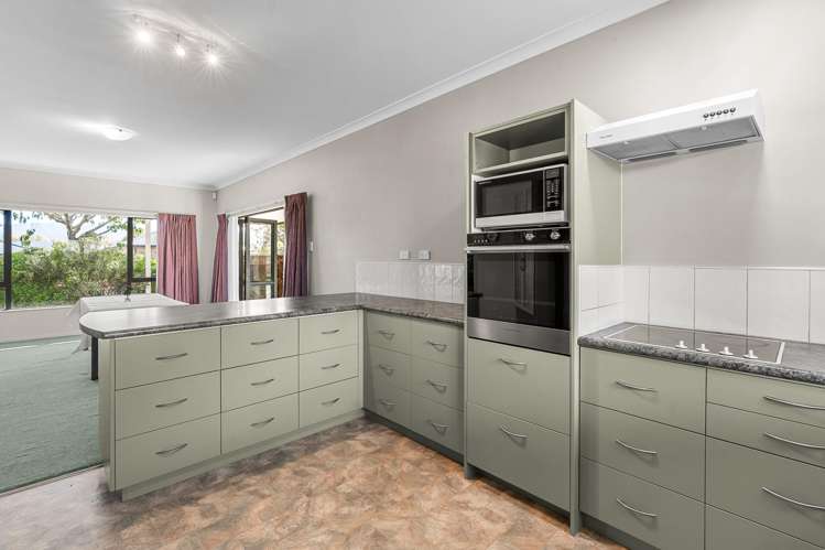 4 Carrington Drive Carterton_9