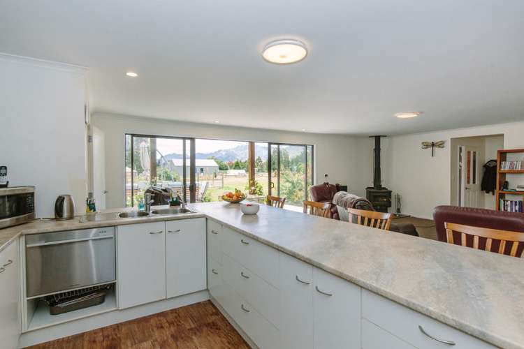 12 Long Grass Place Hawea Flat_9