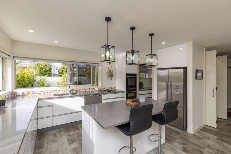 351 Rosetta Road Raumati Beach_5