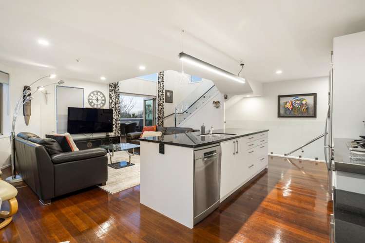 8/1a Picton Street Grey Lynn_10