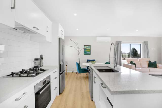 7 Manatu Lane Inglewood_3