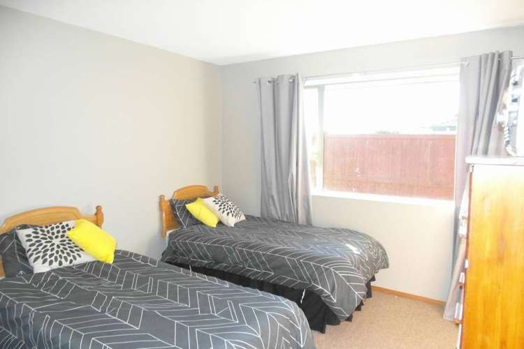 7a Devon Crescent Darfield_7