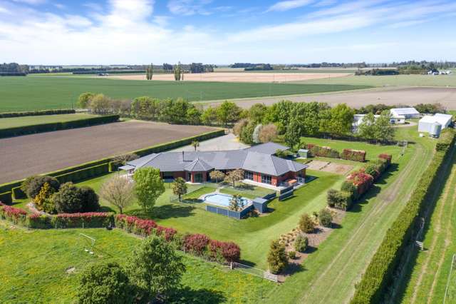 15.38 ha - Conway Park - Elgin