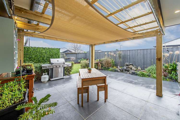 77 Sunline Avenue Lincoln_14