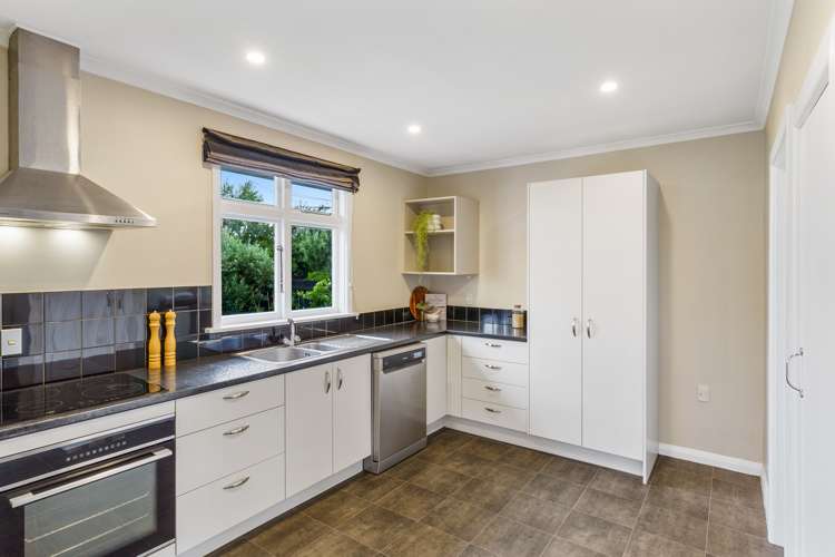 48 Downing Street Hoon Hay_2