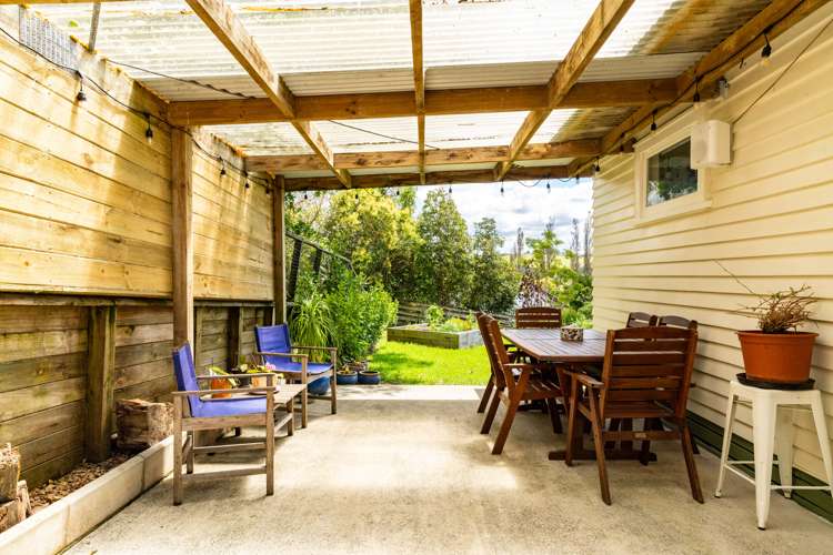 13 View Street Maungaturoto_29