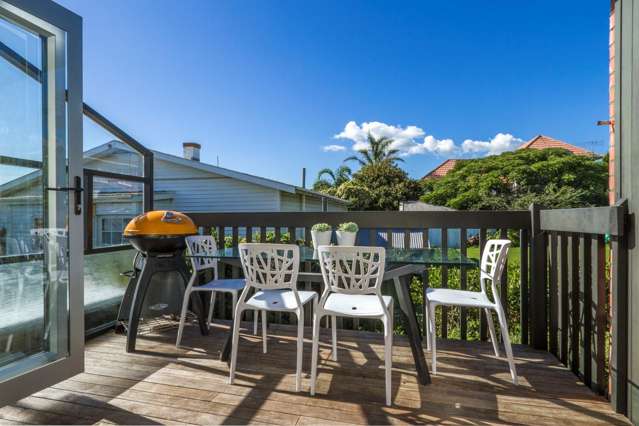 2/15 Winscombe Street Belmont_4