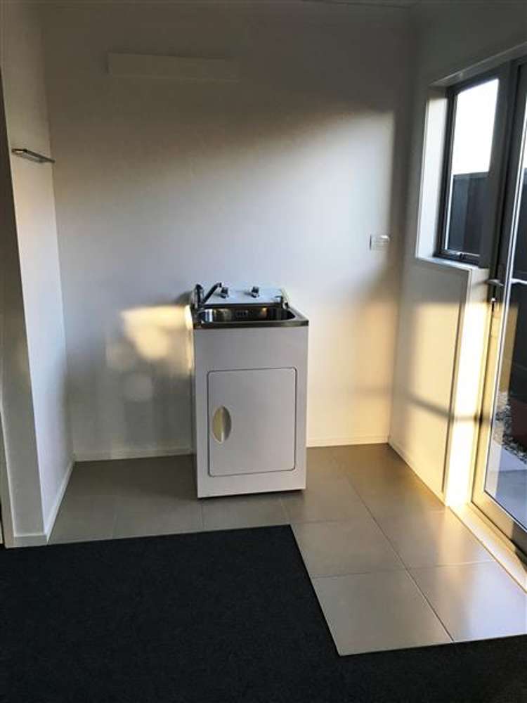 2 Kowi Lakes Drive One Tree Point_9