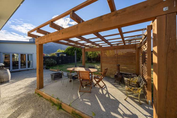 7 Ellie Place Lake Hawea_19