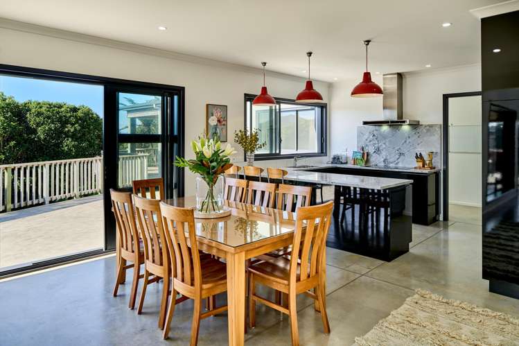 4 Caughley Grove Karori_4