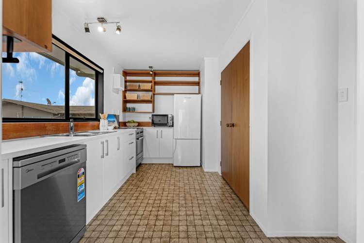 2/169 Stredwick Drive Torbay_11